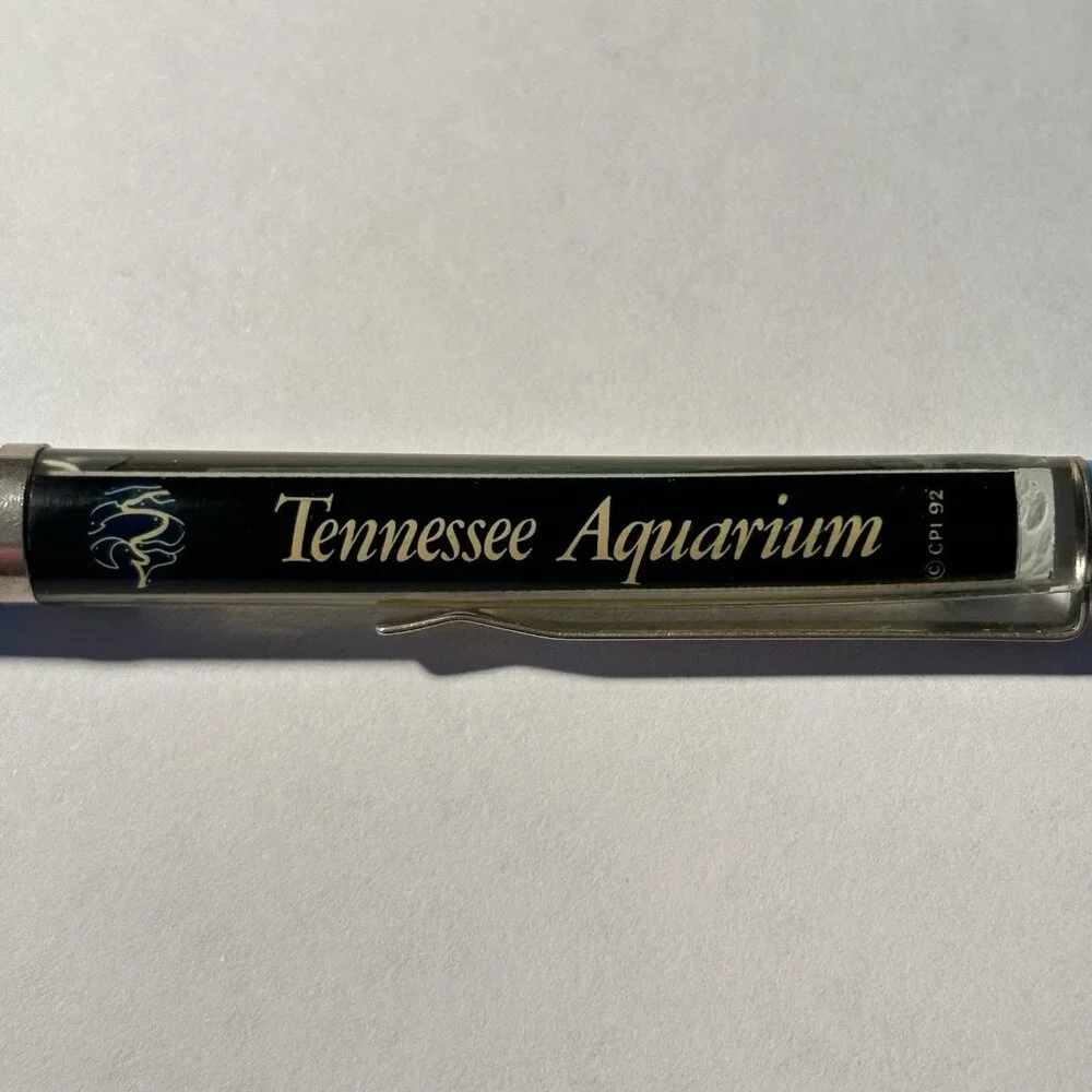 Tennessee Aquarium Floaty Pen Otter Swims Souvenir Promo Vintage